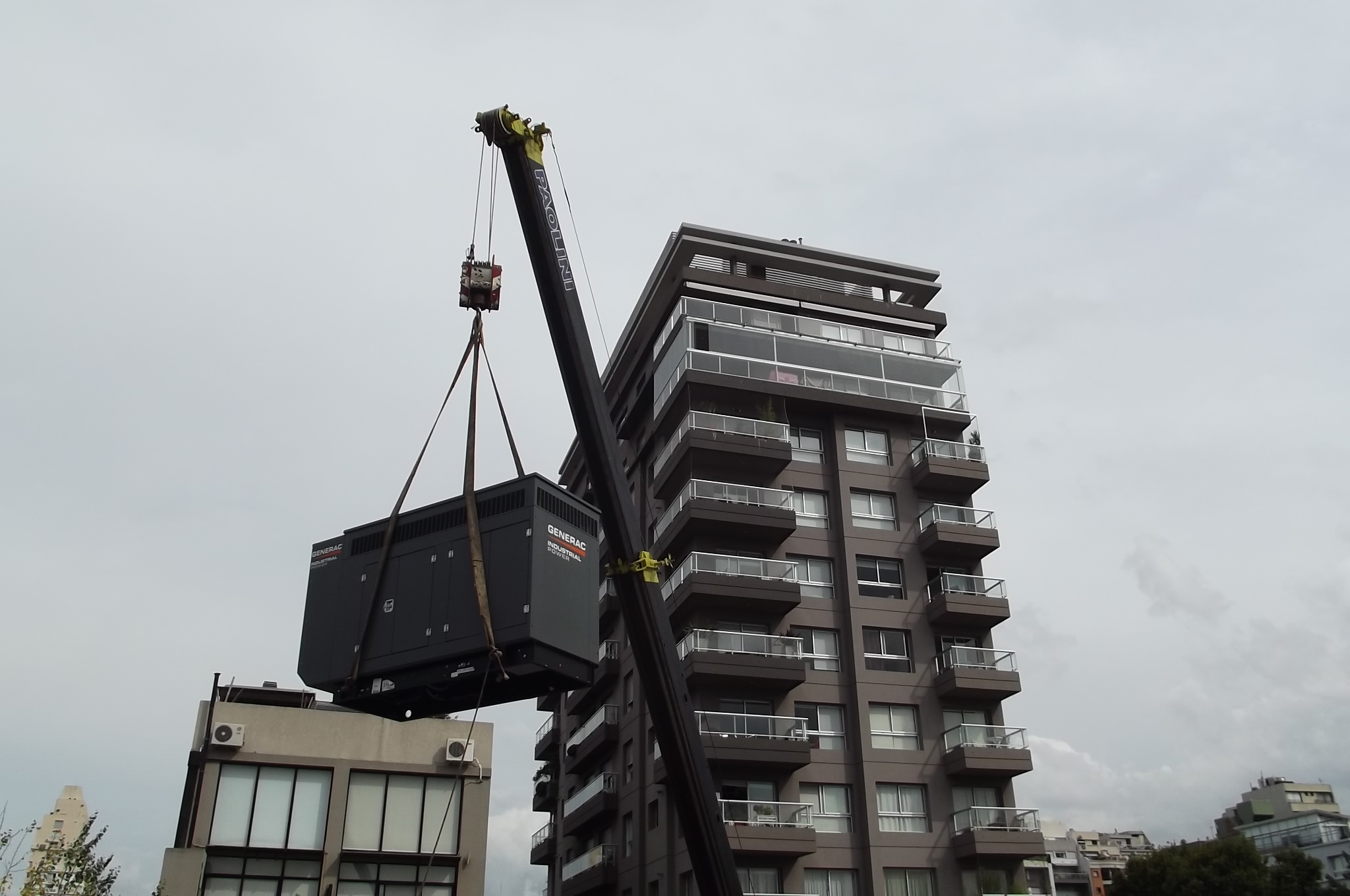 Generador Generac automático a gas natural